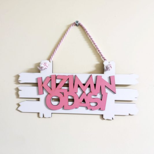 Ahşap Kızımın Odası Yazılı Kapı Süsü Tablo 30cmx15cm - Beyaz Mavi Dekoratif Yazılar