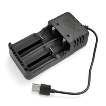 2li Pil Şarj Cihazı 3.7V Li-Ion HD-8991B 18650-26650-10440- Entegre USB Kablolu